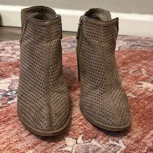 DV by Dolce Vita Tan Ankle Booties with Stacked Heel